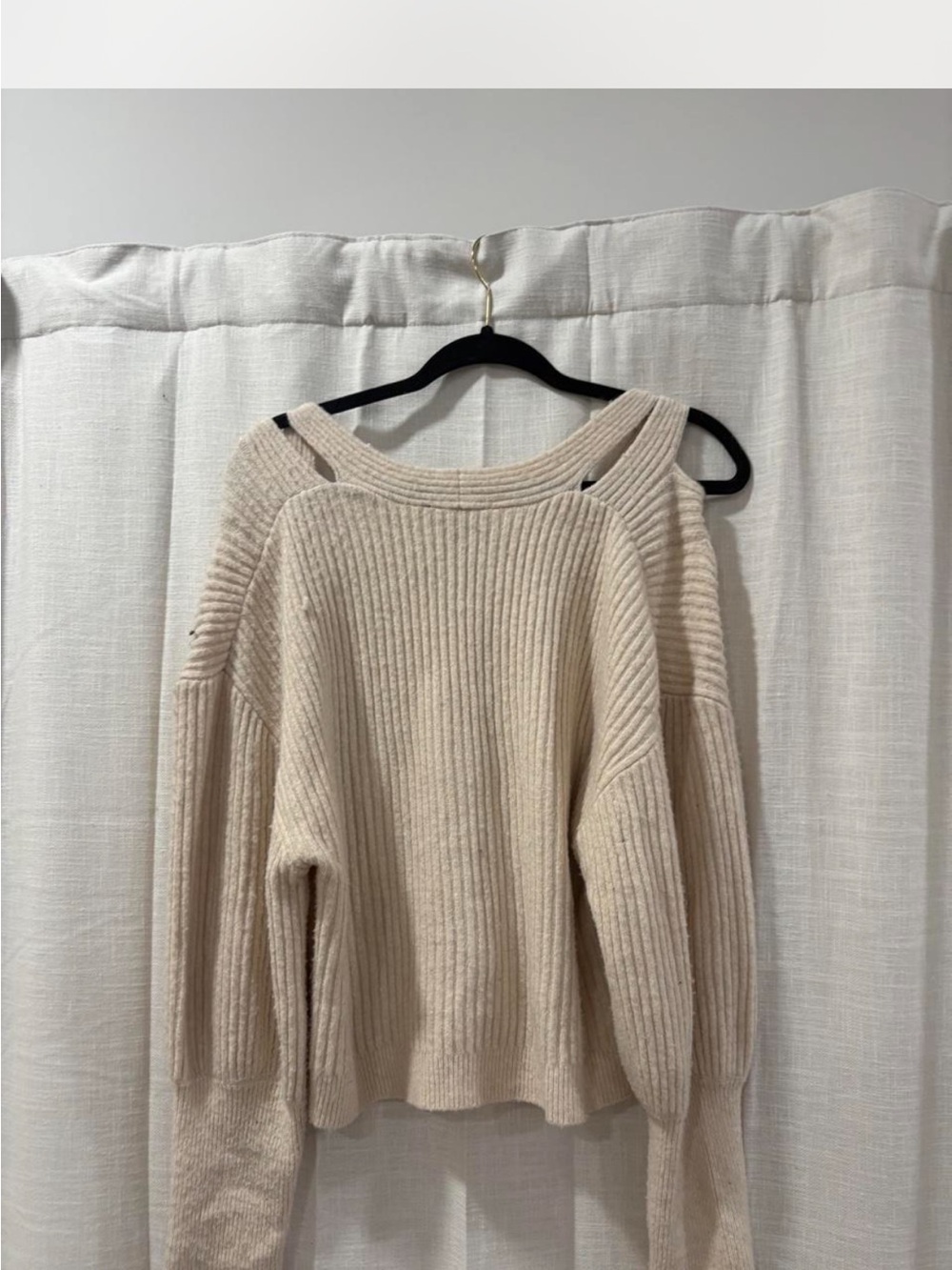 Express Beige Cold-Shoulder Ribbed Button-Front Cardigan - Picture 3 of 3